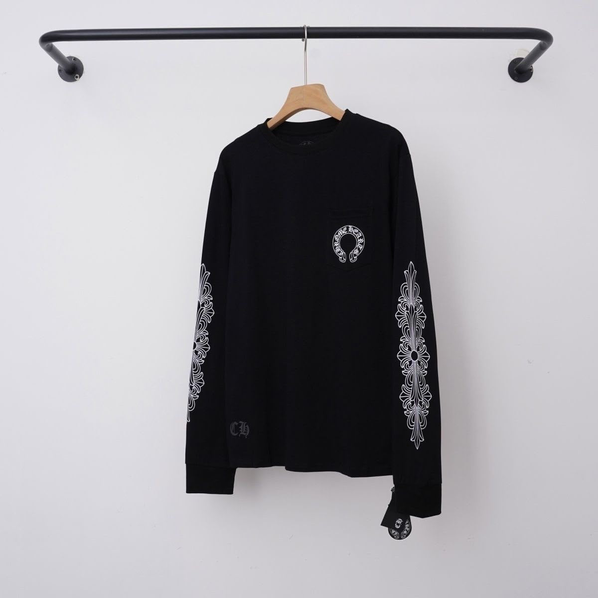 CHROME SWEATER